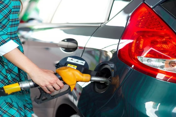 道路救援告诉你开车如何省油